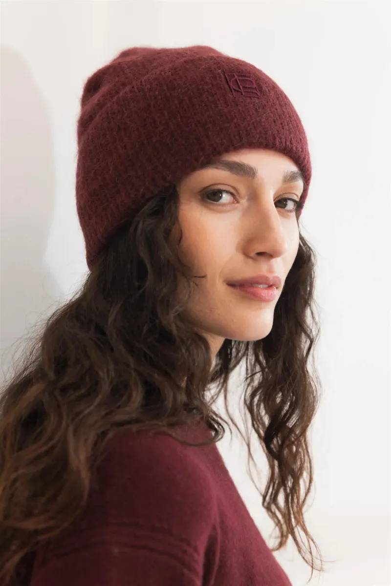 Naya Beanie Deep Plum